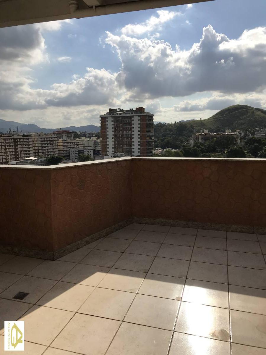 Cobertura à venda com 2 quartos, 130m² - Freguesia (Jacarepaguá),Rio de Janeiro